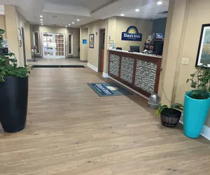 Photo 5 - Days Inn by Wyndham Cedartown