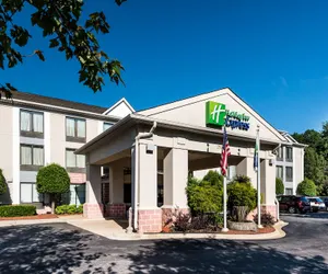 Photo 2 - Holiday Inn Express Charlotte Belmont Airport, an IHG Hotel