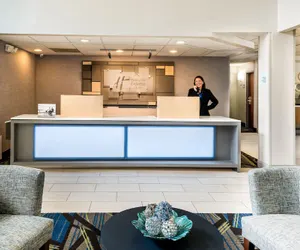 Photo 3 - Holiday Inn Express & Suites Charlotte Arpt-Belmont by IHG