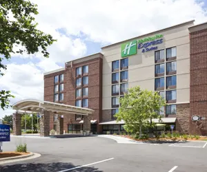 Photo 2 - Holiday Inn Express & Suites Bloomington - MPLS Arpt Area W by IHG