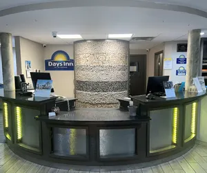 Photo 3 - Days Inn by Wyndham Fayetteville