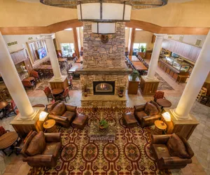 Photo 5 - MCM Elegante Lodge & Suites Ruidoso