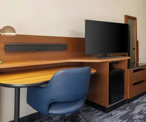 Photo 5 - Fairfield Inn & Suites by Marriott Cincinnati Eastgate