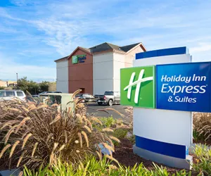 Photo 2 - Holiday Inn Express & Suites Watsonville, an IHG Hotel