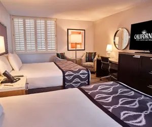 Photo 5 - California Hotel and Casino