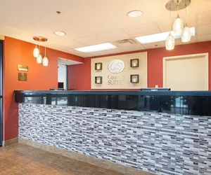 Photo 4 - Comfort Suites Beachside