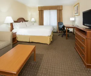 Photo 4 - Holiday Inn Express & Suites Marion, an IHG Hotel