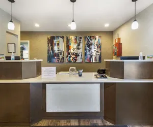 Photo 4 - Best Western Plus Nashville Airport Hotel