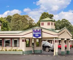 Photo 2 - Knights Inn Madison Heights, VA