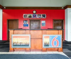 Photo 3 - Motel 6 Columbus, OH - OSU