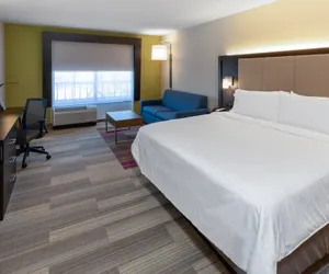 Photo 4 - Holiday Inn Express Minden, an IHG Hotel