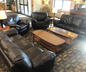 Photo 4 - Cobblestone Hotel & Suites – Wisconsin Rapids