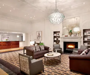 Photo 2 - Hilton New Orleans/St. Charles Avenue