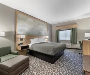 Photo 5 - Best Western Plus Executive Inn