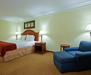 Photo 5 - Holiday Inn Express Ringgold by IHG