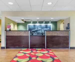 Photo 2 - Hampton Inn Brookhaven