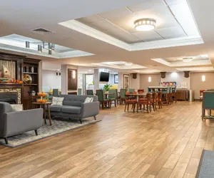 Photo 2 - Hampton Inn Portsmouth Central