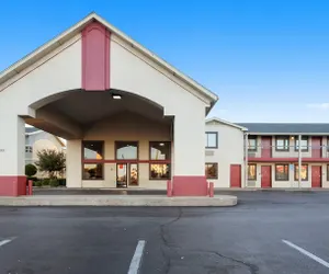 Photo 2 - Red Roof Inn Oklahoma Airport – I-40 W/Fairgrounds