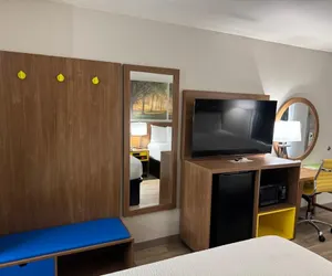 Photo 3 - Days Inn by Wyndham Clanton AL
