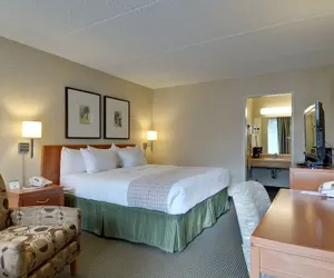 Photo 3 - Vagabond Inn Los Angeles at USC