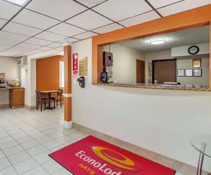 Photo 4 - Econo Lodge Hays I-70