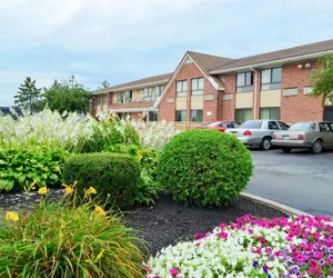 Photo 2 - Motel 6 Albany, NY