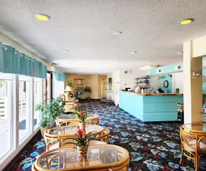 Photo 3 - Inn at The Waterpark