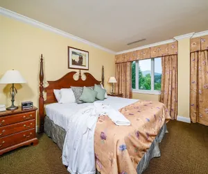 Photo 5 - Stoweflake Mountain Resort & Spa
