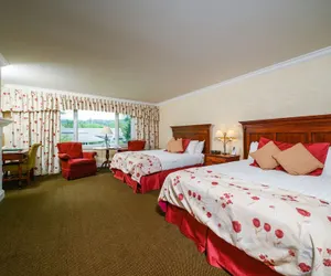 Photo 3 - Stoweflake Mountain Resort & Spa