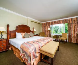 Photo 4 - Stoweflake Mountain Resort & Spa