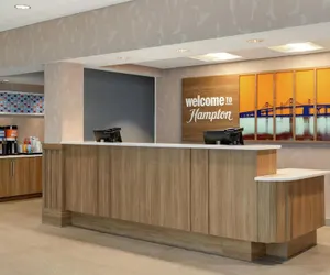 Photo 5 - Hampton Inn Hagerstown