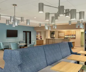 Photo 4 - Hampton Inn Hagerstown