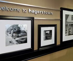 Photo 2 - Hampton Inn Hagerstown