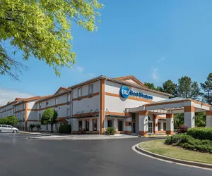 Photo 2 - Best Western Carlton Suites