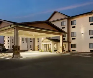 Photo 2 - Baymont by Wyndham Wellington
