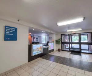 Photo 5 - Motel 6 New Haven - Branford, CT