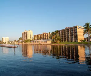 Photo 2 - Best Western Fort Myers Waterfront