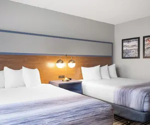 Photo 2 - AmericInn by Wyndham Alexandria