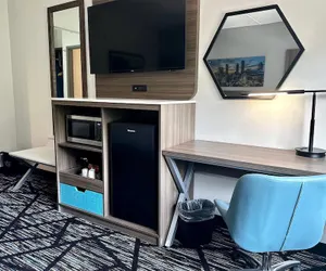 Photo 4 - La Quinta Inn & Suites by Wyndham Atlanta Roswell