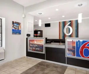 Photo 3 - Motel 6 San Antonio, TX - Northwest Medical Center