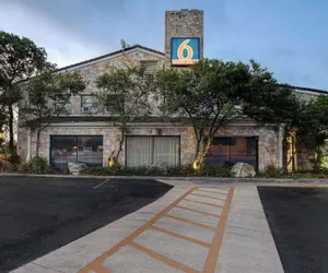 Photo 2 - Motel 6 San Antonio, TX - Northwest Medical Center