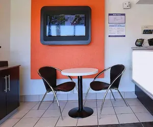 Photo 2 - Super 8 by Wyndham Walnut Creek
