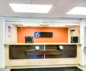 Photo 3 - Motel 6 Arlington Heights, IL - Chicago North Central