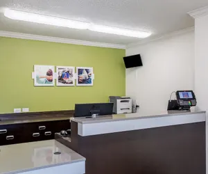 Photo 3 - Studio 6 Albuquerque, NM - North