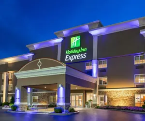 Photo 2 - Holiday Inn Express Bowling Green, an IHG Hotel