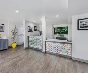 Photo 4 - Hillstone Inn Tulare, an Ascend Collection Hotel