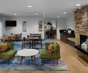 Photo 4 - Fairfield Inn Santa Clarita Valencia