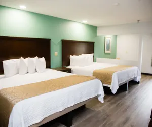 Photo 5 - Baymont by Wyndham Fort Walton Beach Mary Esther
