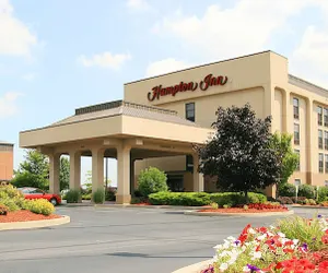 Photo 2 - Hampton Inn Ft. Wayne-Southwest