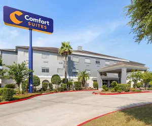 Photo 2 - Comfort Suites Kingwood Houston North